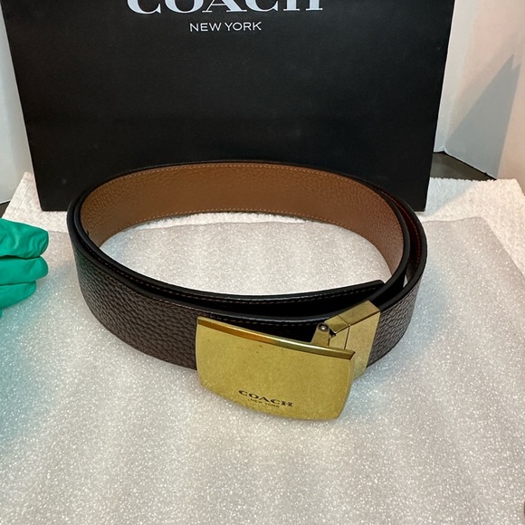 Coach reversible Brown/dark brown Leather Belt with Gold Buckle… - Picture 4 of 7